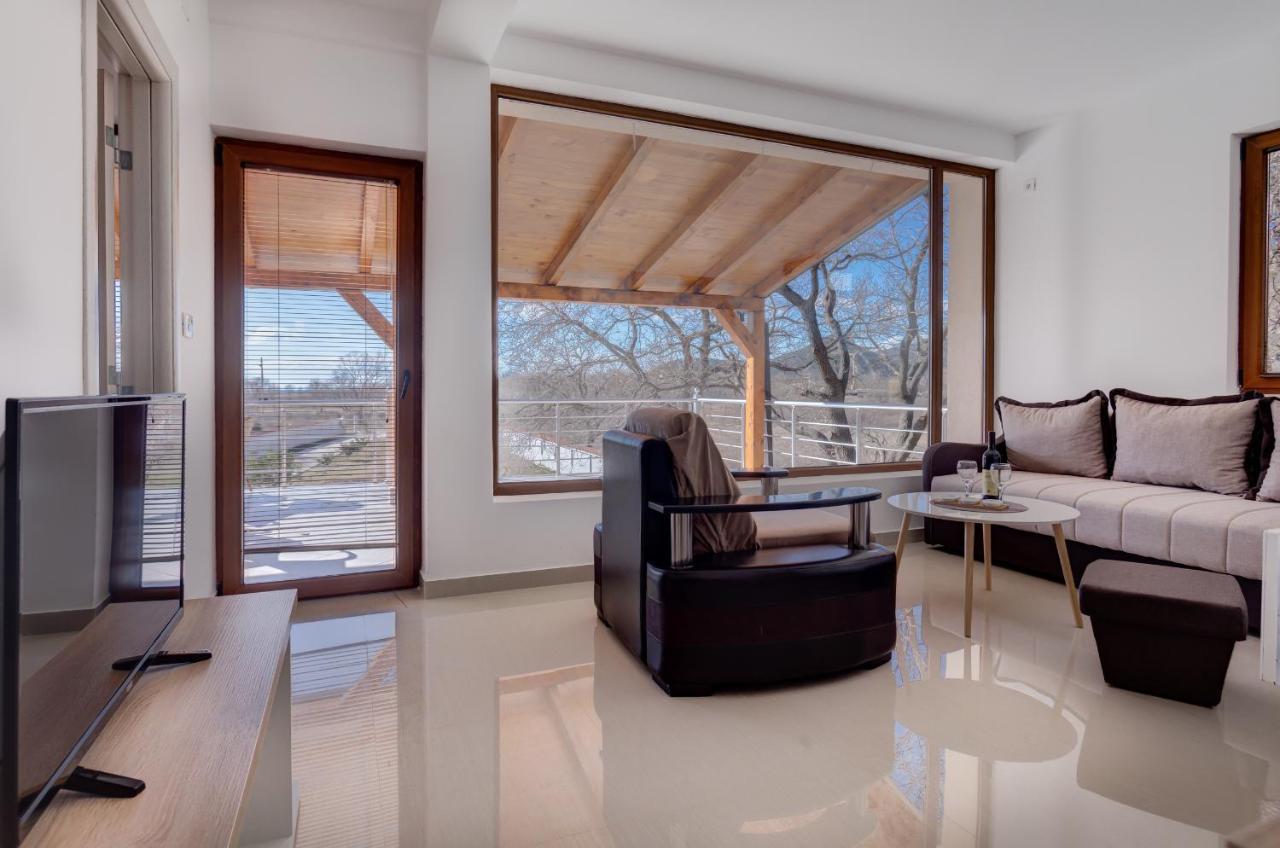 Stars Residence Petrovac Ngoại thất bức ảnh