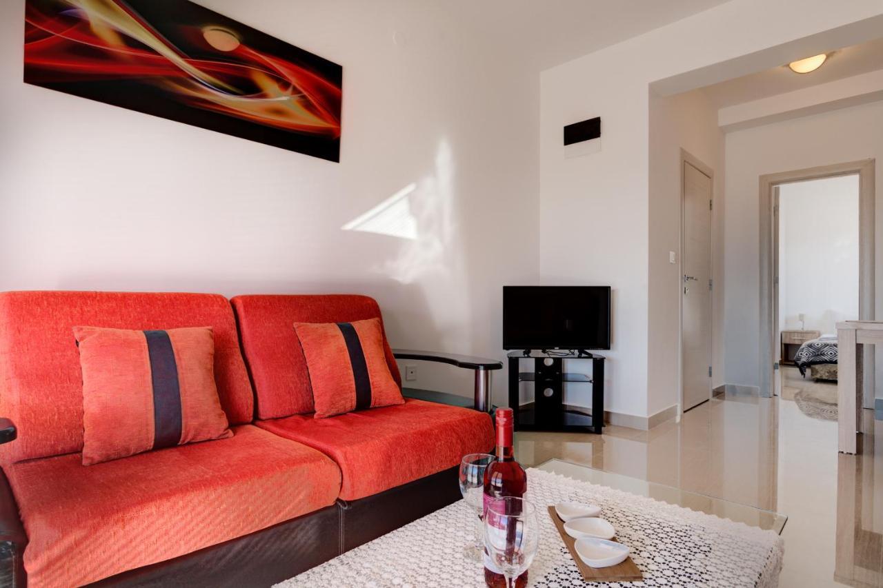 Stars Residence Petrovac Ngoại thất bức ảnh