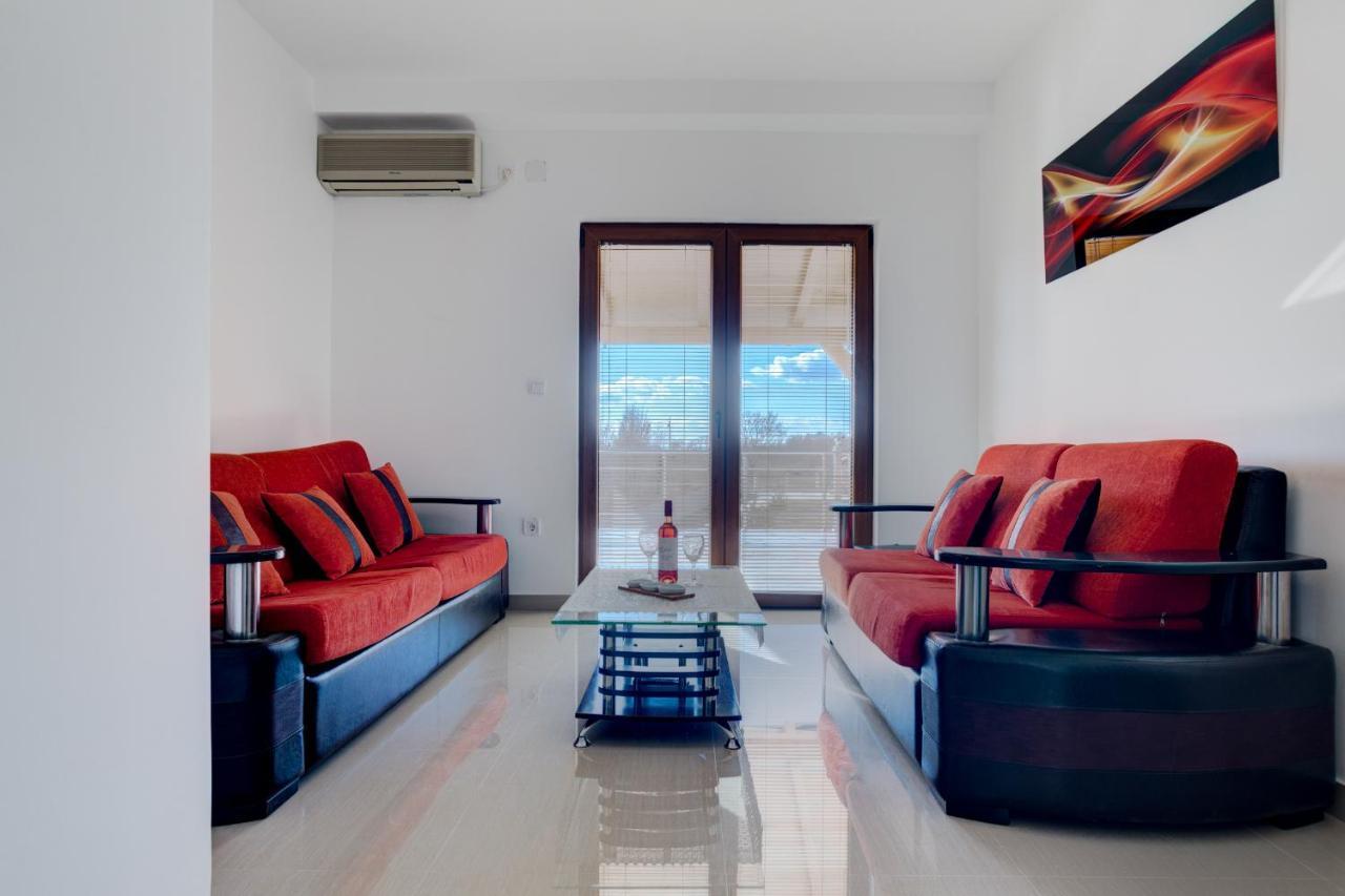 Stars Residence Petrovac Ngoại thất bức ảnh