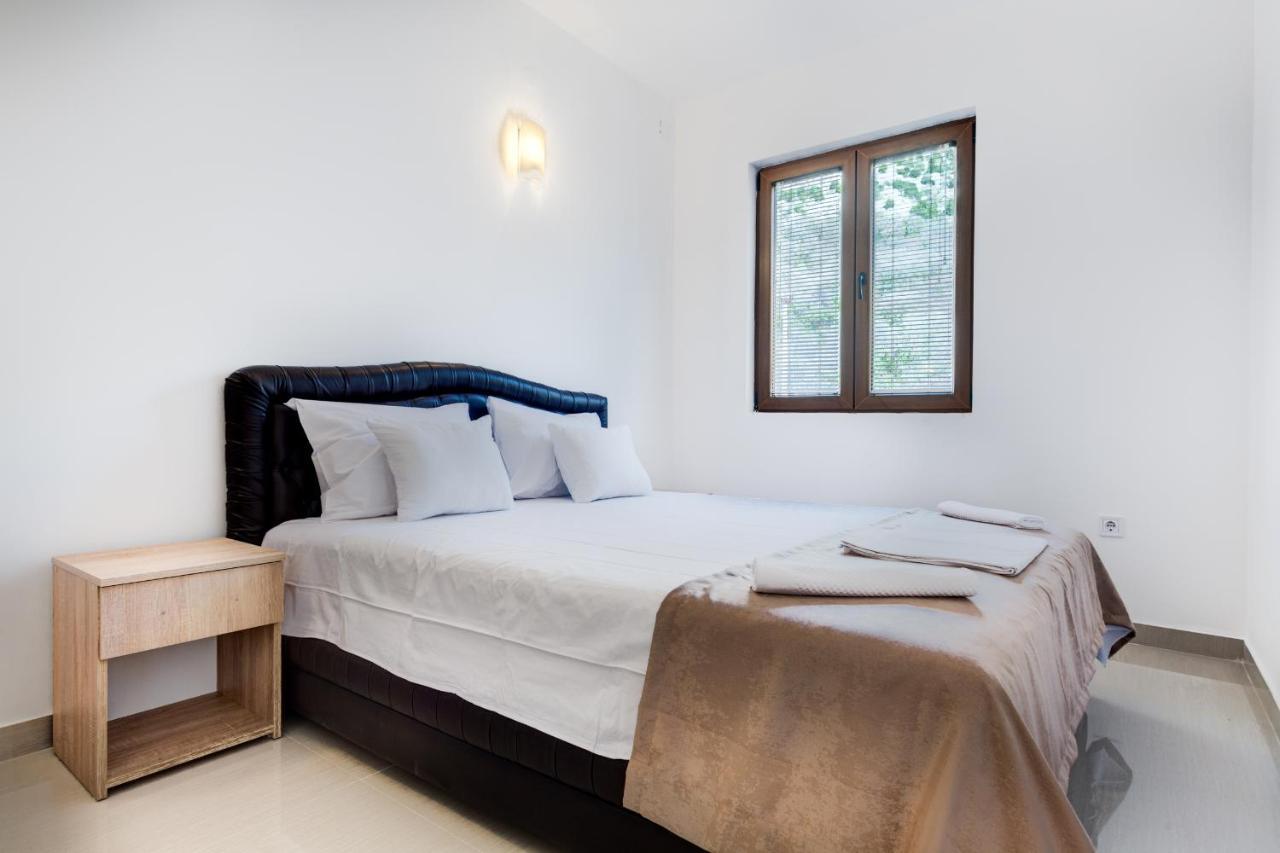Stars Residence Petrovac Ngoại thất bức ảnh