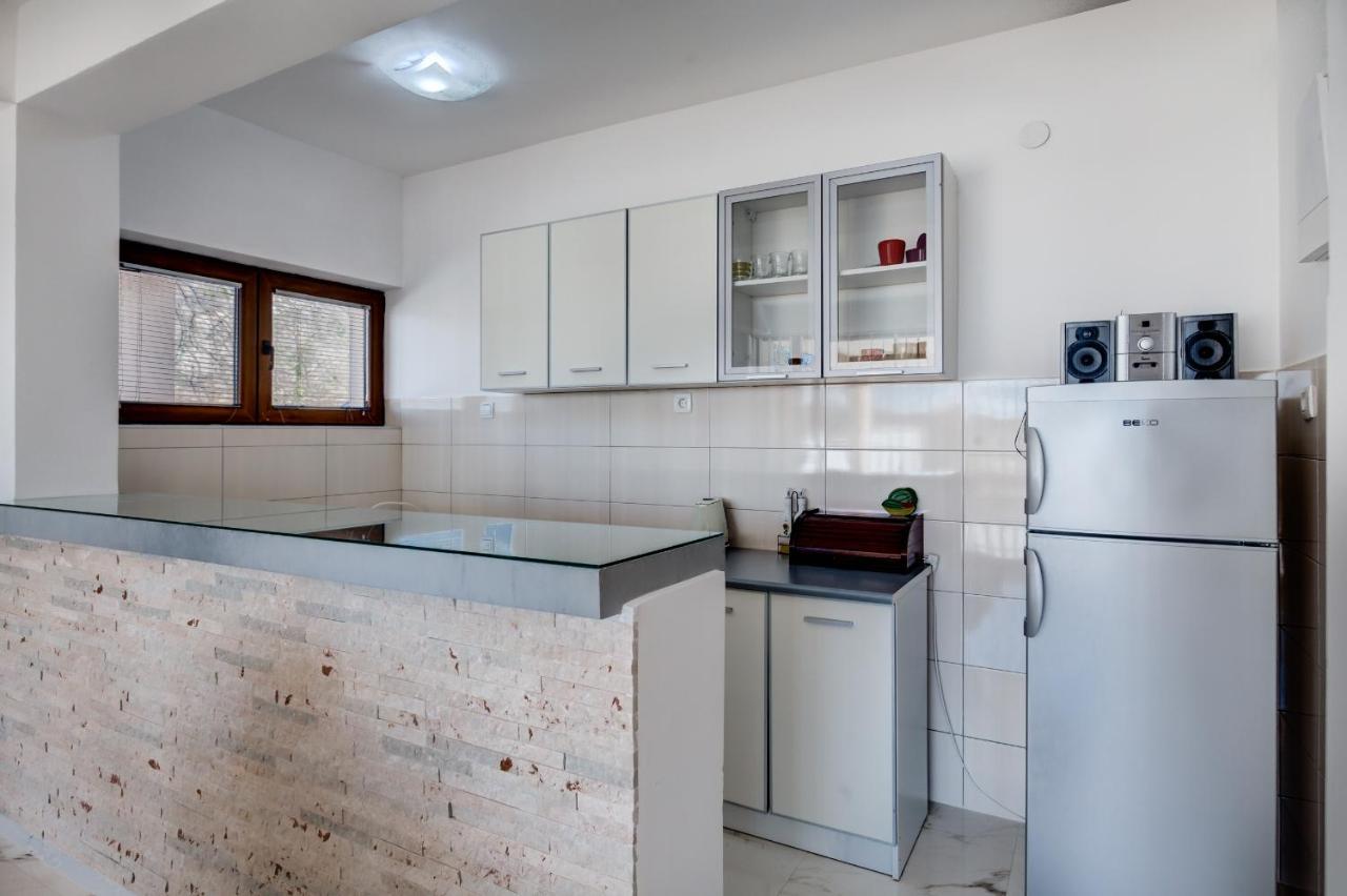 Stars Residence Petrovac Ngoại thất bức ảnh