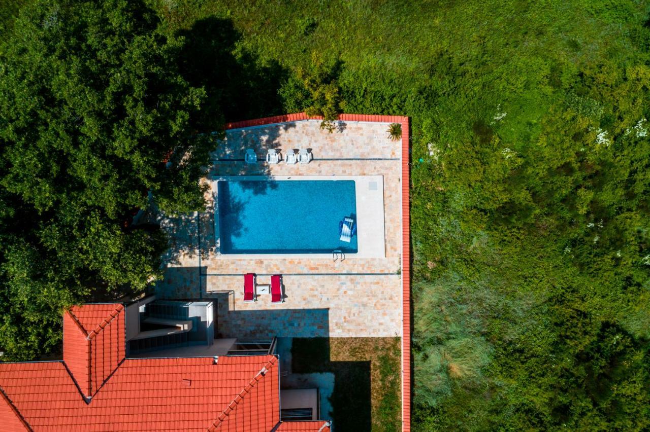 Stars Residence Petrovac Ngoại thất bức ảnh